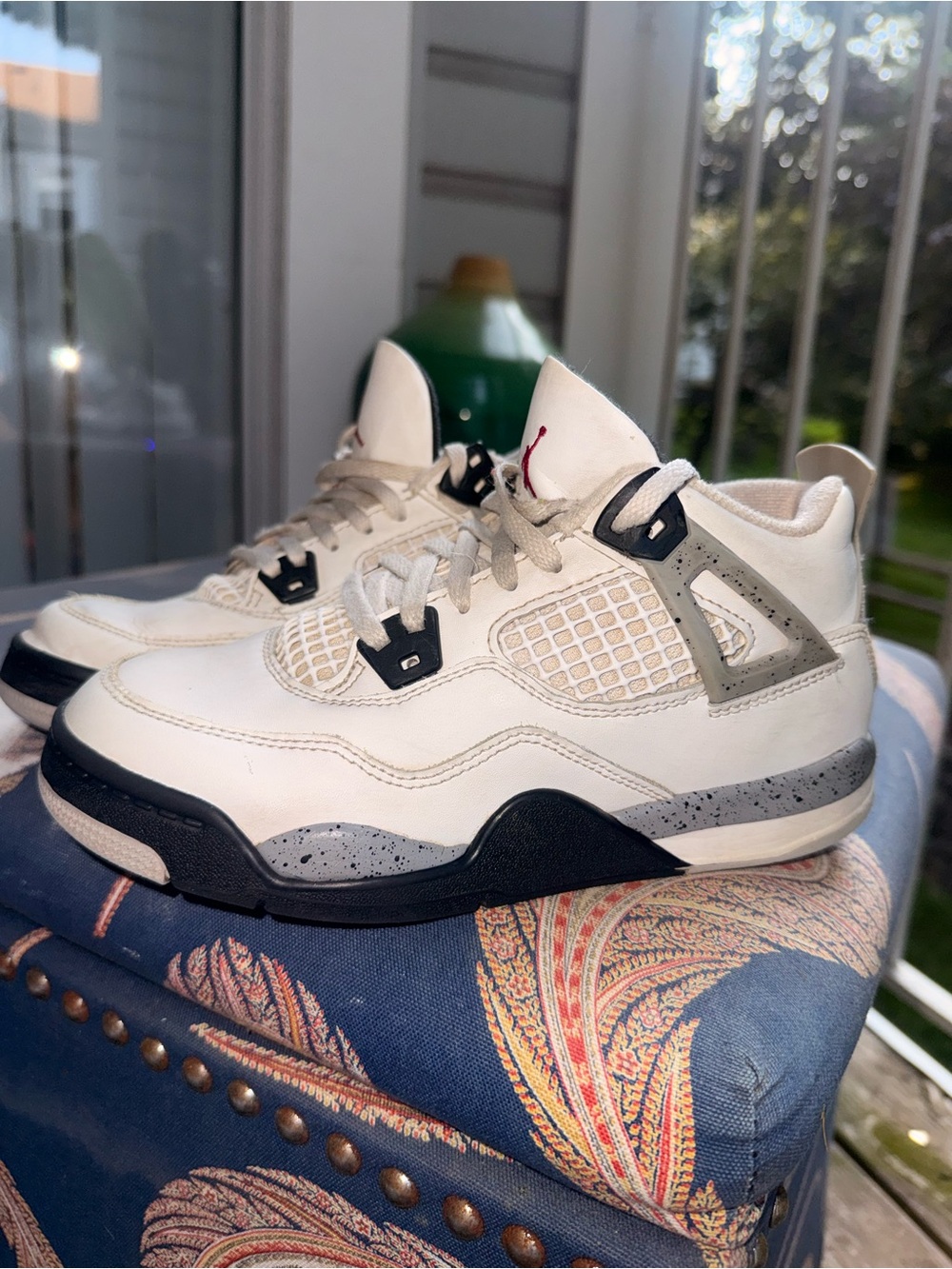 Nike air jordan 4 retro white cement (gs/y) • size 3y / fits women's 4.5